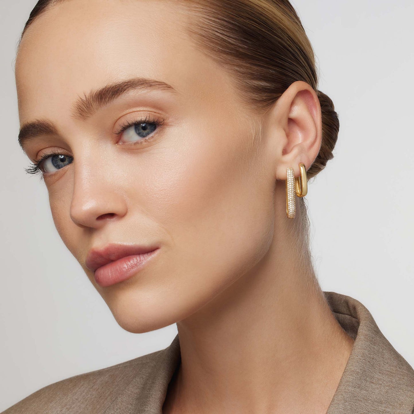 Icona™ | Large Gold Pave Hoop Earrings
